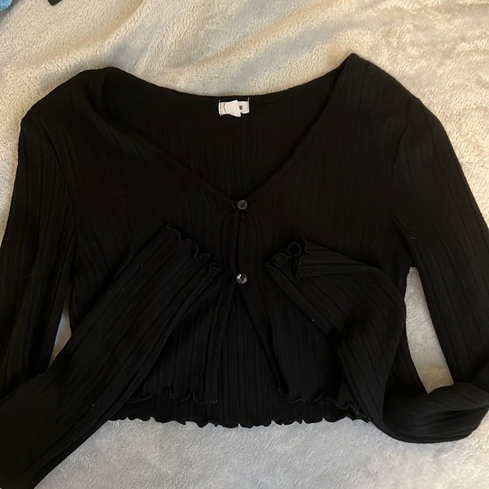 Cropped cardigan with button front detail